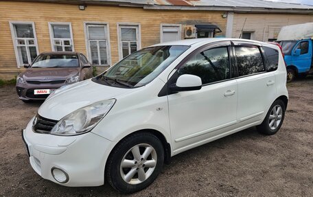 Nissan Note II рестайлинг, 2013 год, 850 000 рублей, 2 фотография