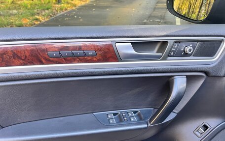 Volkswagen Touareg III, 2013 год, 3 000 000 рублей, 8 фотография