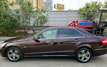Mercedes-Benz E-Класс, 2012 год, 1 370 000 рублей, 10 фотография