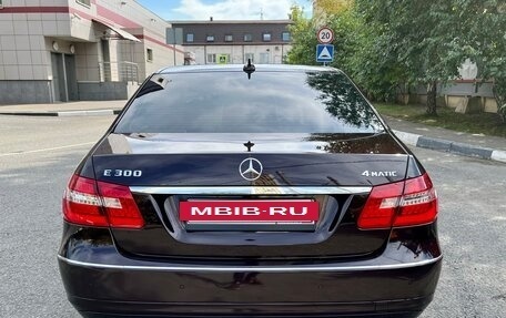 Mercedes-Benz E-Класс, 2012 год, 1 370 000 рублей, 6 фотография