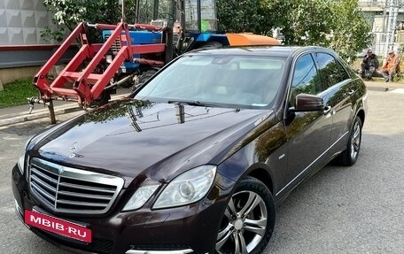 Mercedes-Benz E-Класс, 2012 год, 1 370 000 рублей, 15 фотография