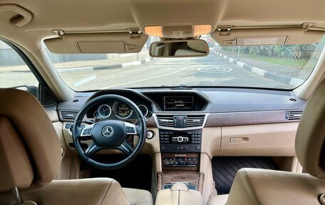 Mercedes-Benz E-Класс, 2012 год, 1 370 000 рублей, 30 фотография