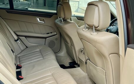 Mercedes-Benz E-Класс, 2012 год, 1 370 000 рублей, 28 фотография