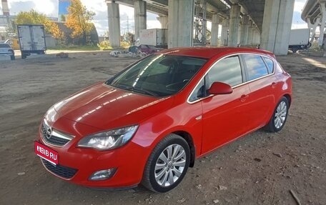 Opel Astra J, 2010 год, 580 000 рублей, 1 фотография