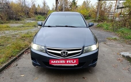 Honda Accord VII рестайлинг, 2006 год, 879 000 рублей, 2 фотография