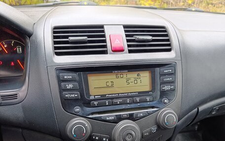 Honda Accord VII рестайлинг, 2006 год, 879 000 рублей, 24 фотография