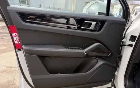 Porsche Cayenne III, 2021 год, 10 899 999 рублей, 13 фотография