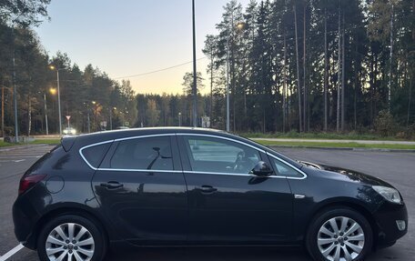 Opel Astra J, 2011 год, 710 000 рублей, 4 фотография