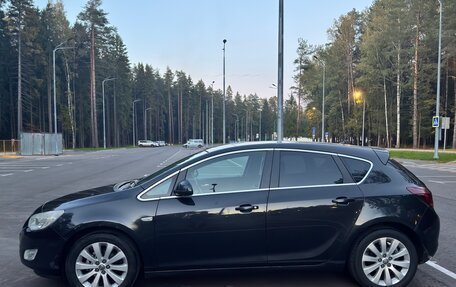 Opel Astra J, 2011 год, 710 000 рублей, 3 фотография
