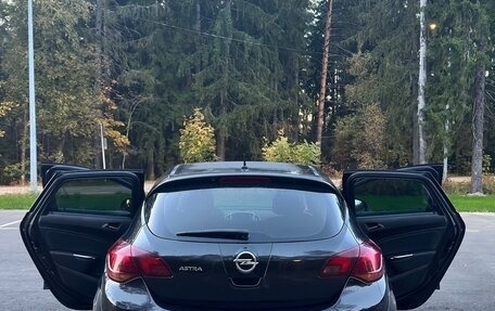 Opel Astra J, 2011 год, 710 000 рублей, 15 фотография