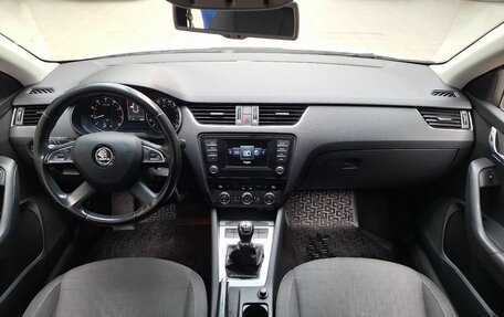 Skoda Octavia, 2014 год, 1 000 000 рублей, 10 фотография