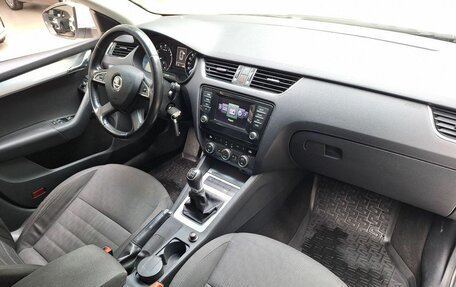 Skoda Octavia, 2014 год, 1 000 000 рублей, 20 фотография