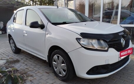 Renault Logan II, 2015 год, 346 000 рублей, 2 фотография