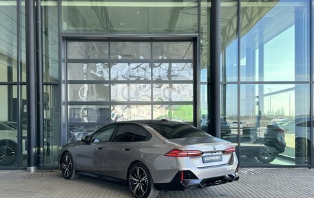 BMW 5 серия, 2025 год, 8 800 000 рублей, 2 фотография