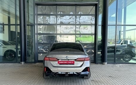BMW 5 серия, 2025 год, 8 800 000 рублей, 4 фотография