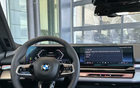 BMW 5 серия, 2025 год, 8 800 000 рублей, 11 фотография