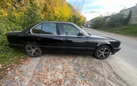 BMW 5 серия, 1988 год, 350 000 рублей, 4 фотография