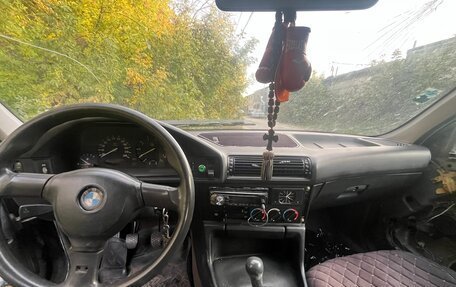 BMW 5 серия, 1988 год, 350 000 рублей, 11 фотография