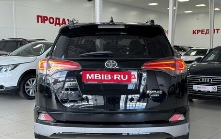 Toyota RAV4, 2017 год, 2 400 000 рублей, 6 фотография