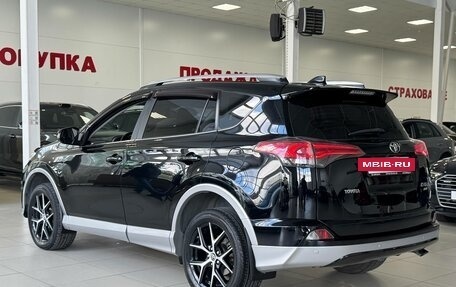 Toyota RAV4, 2017 год, 2 400 000 рублей, 7 фотография