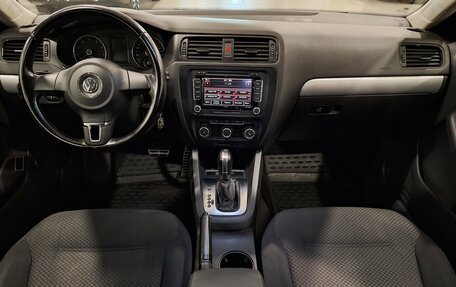 Volkswagen Jetta VI, 2012 год, 1 150 000 рублей, 10 фотография