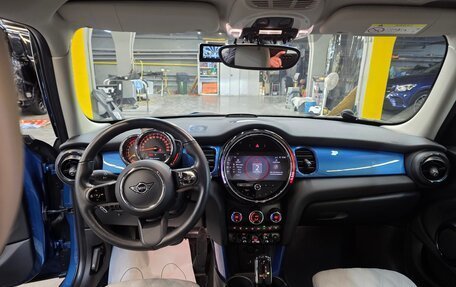 MINI Hatch, 2022 год, 3 000 000 рублей, 4 фотография