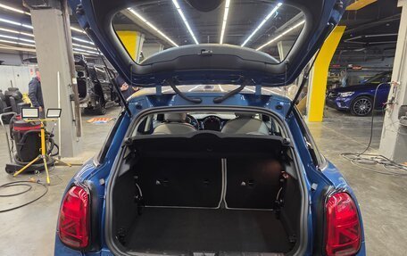 MINI Hatch, 2022 год, 3 000 000 рублей, 9 фотография