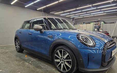 MINI Hatch, 2022 год, 3 000 000 рублей, 17 фотография