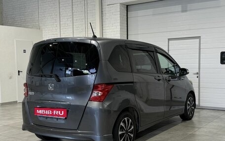 Honda Freed I, 2010 год, 950 000 рублей, 4 фотография