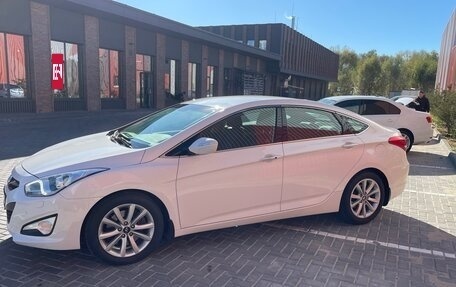 Hyundai i40 I рестайлинг, 2013 год, 1 380 000 рублей, 5 фотография