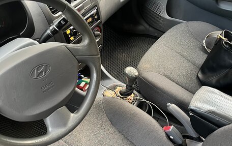 Hyundai Accent II, 2004 год, 200 000 рублей, 9 фотография