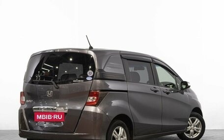 Honda Freed I, 2013 год, 1 149 000 рублей, 5 фотография