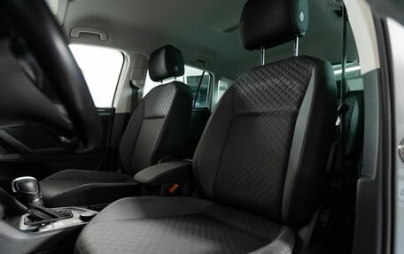 Volkswagen Tiguan II, 2018 год, 2 800 000 рублей, 9 фотография