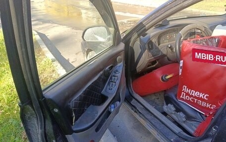 Hyundai Elantra III, 2004 год, 215 000 рублей, 10 фотография