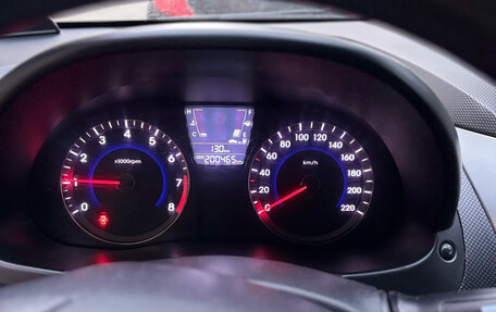 Hyundai Solaris II рестайлинг, 2011 год, 585 000 рублей, 8 фотография