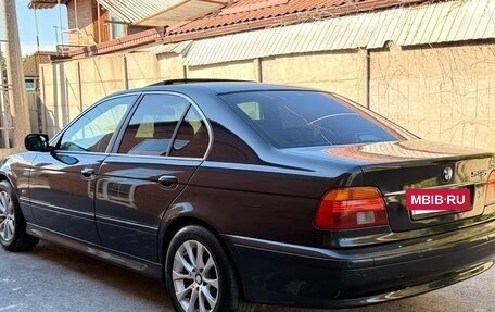 BMW 5 серия, 2001 год, 600 000 рублей, 7 фотография