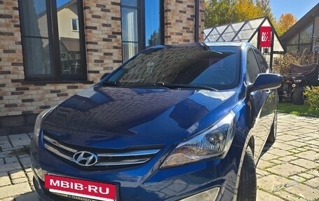 Hyundai Solaris II рестайлинг, 2014 год, 850 000 рублей, 2 фотография