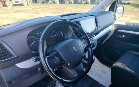 Peugeot Traveller I, 2021 год, 3 350 000 рублей, 6 фотография