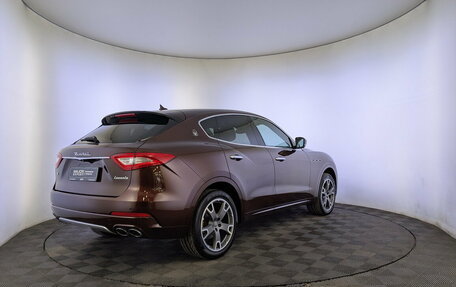 Maserati Levante I, 2017 год, 4 525 000 рублей, 5 фотография