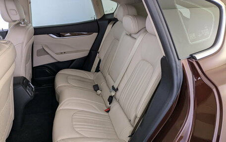 Maserati Levante I, 2017 год, 4 525 000 рублей, 12 фотография