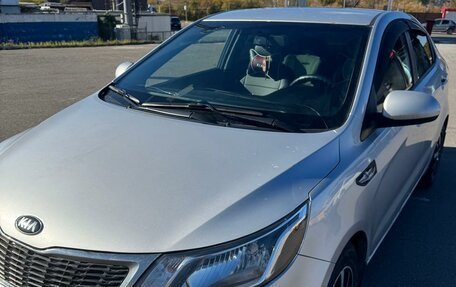 KIA Rio III рестайлинг, 2013 год, 850 000 рублей, 1 фотография