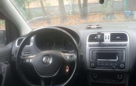 Volkswagen Polo VI (EU Market), 2016 год, 930 000 рублей, 8 фотография