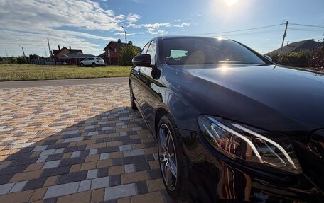 Mercedes-Benz E-Класс, 2020 год, 4 600 000 рублей, 8 фотография