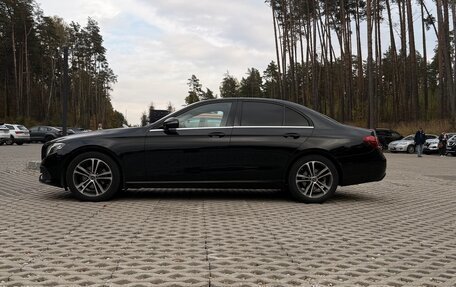 Mercedes-Benz E-Класс, 2016 год, 2 700 000 рублей, 4 фотография