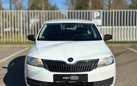 Skoda Rapid I, 2015 год, 905 000 рублей, 2 фотография