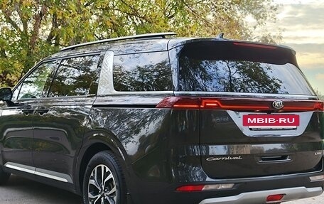 KIA Carnival, 2021 год, 3 450 000 рублей, 7 фотография