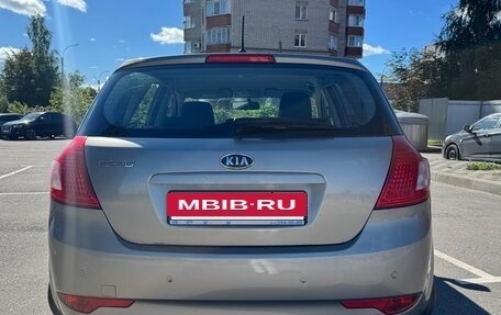 KIA cee'd I рестайлинг, 2010 год, 600 000 рублей, 3 фотография