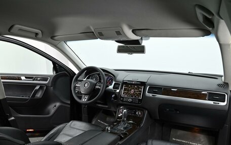 Volkswagen Touareg III, 2012 год, 1 849 000 рублей, 7 фотография