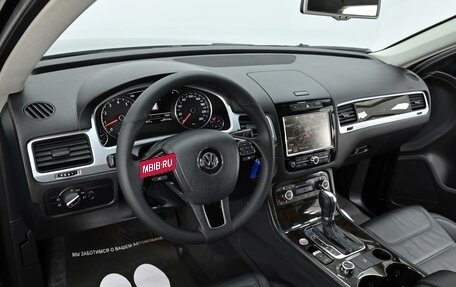 Volkswagen Touareg III, 2012 год, 1 849 000 рублей, 6 фотография