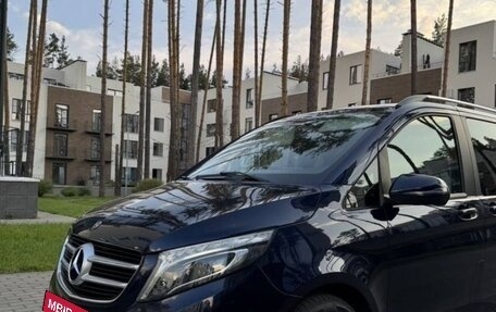 Mercedes-Benz V-Класс, 2018 год, 3 749 000 рублей, 8 фотография